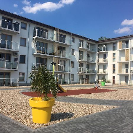 Apartament Sloneczne Tarasy Neo Dziwnówek Exteriör bild