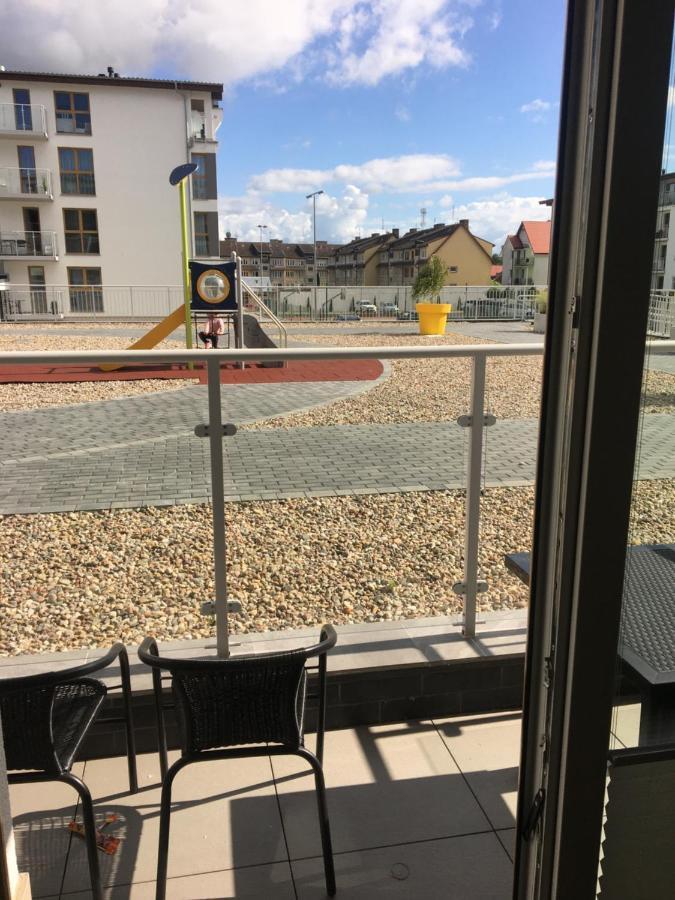 Apartament Sloneczne Tarasy Neo Dziwnówek Exteriör bild